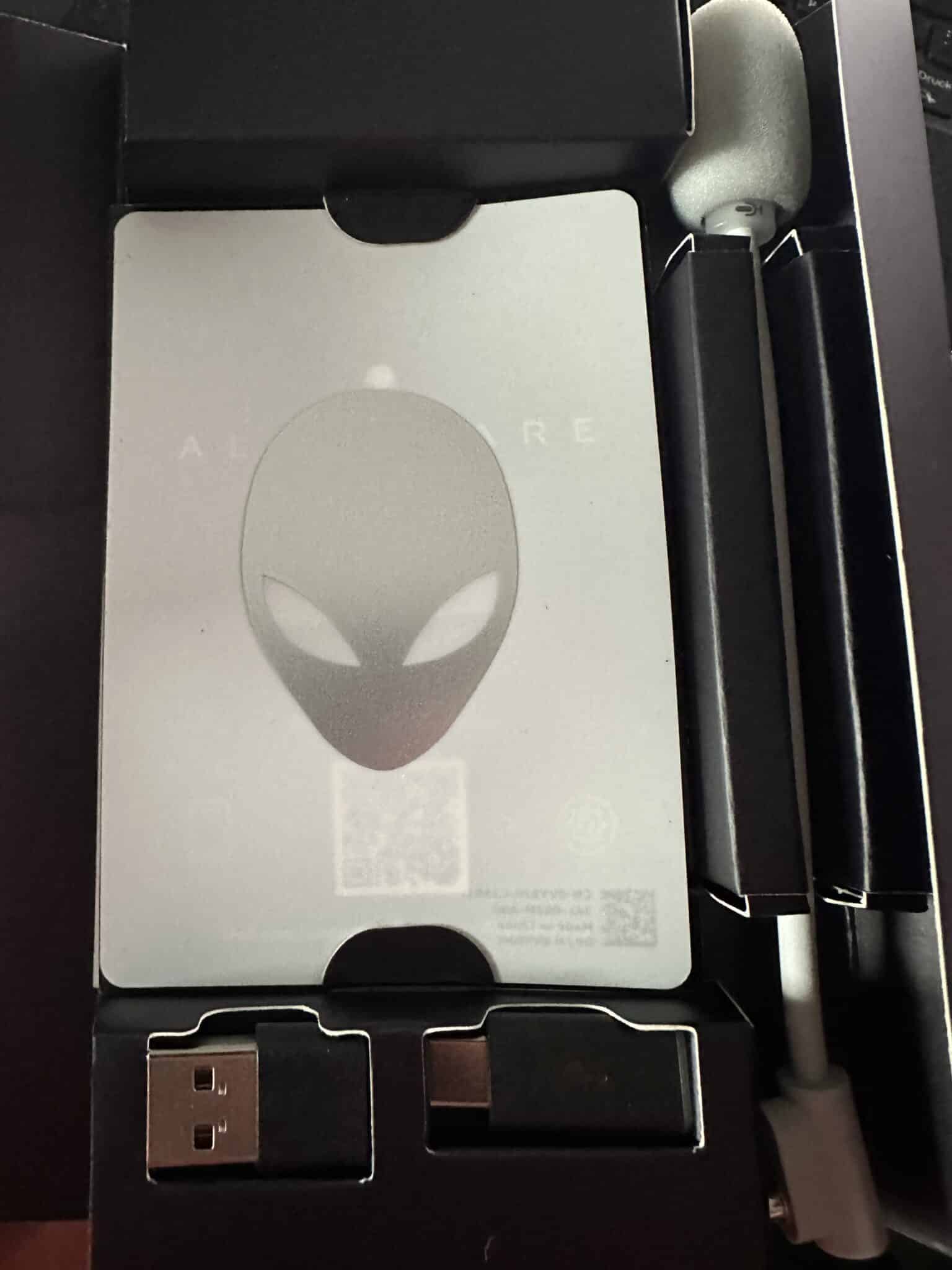 Alienware Pro Wireless Test: E-Sport-Headset mit Dolby Atmos (8/10)