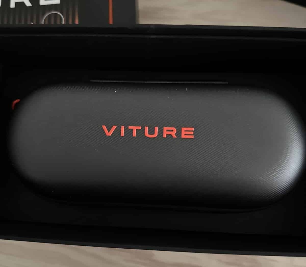 VITURE One XR-Brille im Test – 120-Zoll-Display für unterwegs 6 Viture One XR Etui