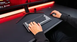 CHERRY XTRFY K63W Pro Compact: Erste Gaming-Tastatur mit Ultra-Wideband CHERRY XTRFY K63W Pro Compact