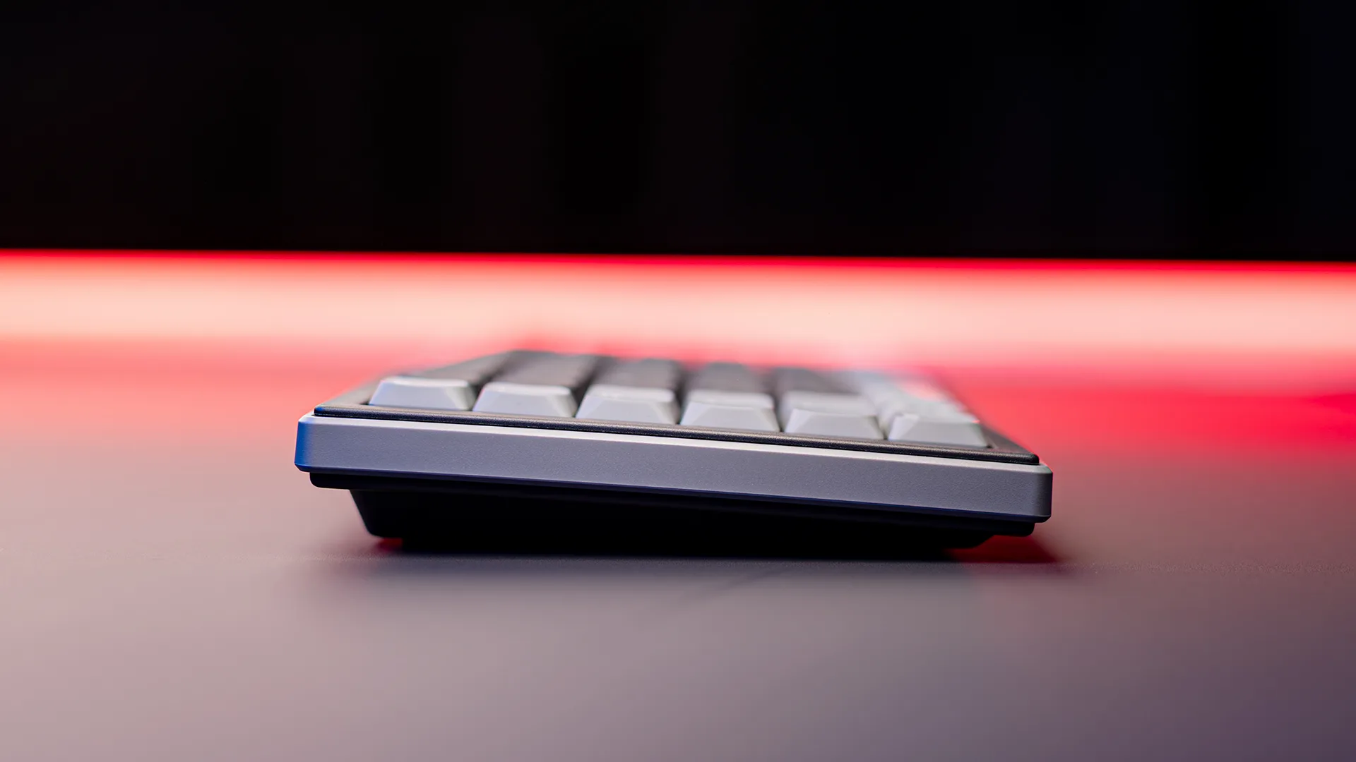 CHERRY XTRFY K63W Pro Compact: Erste Gaming-Tastatur mit Ultra-Wideband 3 CHERRY XTRFY K63W Pro Compact